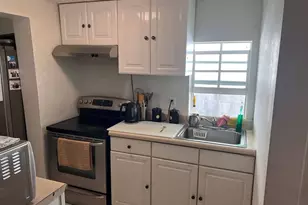 4100 N 32nd Ct, Hollywood, FL 33021 - Photo 11