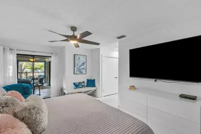 50 Pelican Pointe Drive #2050, Delray Beach, FL 33483 - Photo 15