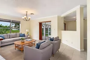 23329 Treeline Dr, Boca Raton, FL 33428 - Photo 5