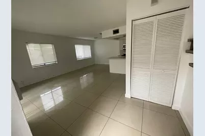 5702 NW 21st Street #32-B, Lauderhill, FL 33313 - Photo 5