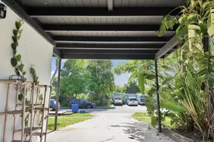 720 S 11th St, Lantana, FL 33462 - Photo 21