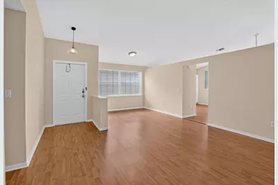 7666 Rockport Circle, Lake Worth, FL 33467 - Photo 11