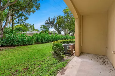 460 Princess Drive, Margate, FL 33068 - Photo 17