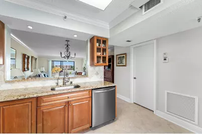 7076 Huntington Lane #502, Delray Beach, FL 33446 - Photo 5