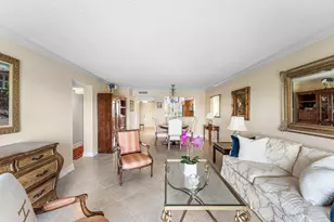 7076 Huntington Ln, Delray Beach, FL 33446 - Photo 11