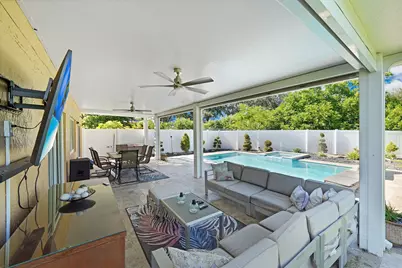 911 SW 87th Avenue, Pembroke Pines, FL 33025 - Photo 29
