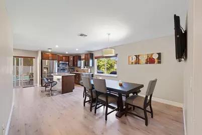 911 SW 87th Avenue, Pembroke Pines, FL 33025 - Photo 11