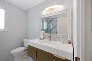 911 SW 87th Ave, Pembroke Pines, FL 33025 - Photo 33