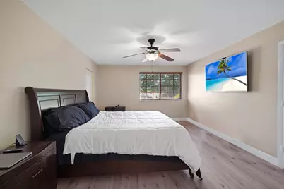 911 SW 87th Avenue, Pembroke Pines, FL 33025 - Photo 37