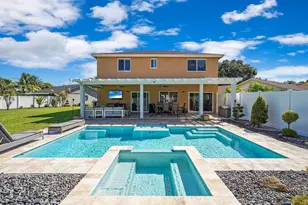 911 SW 87th Ave, Pembroke Pines, FL 33025 - Photo 27
