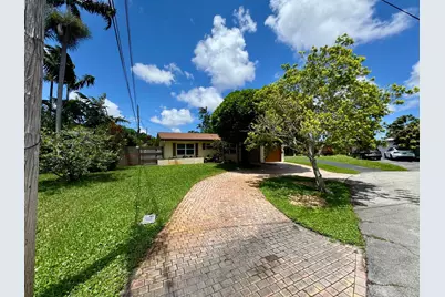 1785 NW 39th Place, Oakland Park, FL 33309 - Photo 3