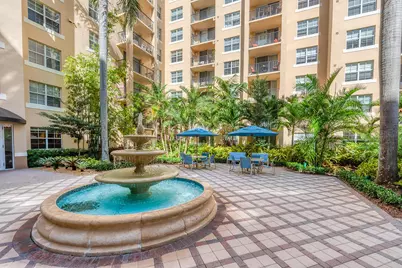 1801 N Flagler Drive #818, West Palm Beach, FL 33407 - Photo 31