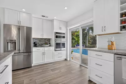 625 Lakewoode Circle W, Delray Beach, FL 33445 - Photo 5