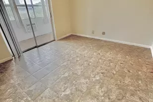 63 Coventry C, West Palm Beach, FL 33417 - Photo 3