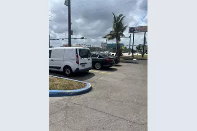 5939 Hollywood Boulevard, Hollywood, FL 33021 - Photo 3