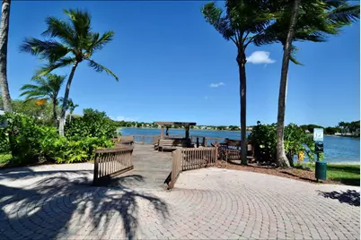 10537 Pelican Drive, Wellington, FL 33414 - Photo 37