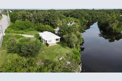 1764 W Midway, Fort Pierce, FL 34981 - Photo 1
