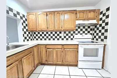7960 N Colony Circle N #308, Tamarac, FL 33321 - Photo 3