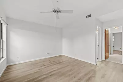 8019 SE Villa Circle, Hobe Sound, FL 33455 - Photo 13