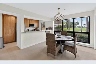 302 Brackenwood Circle, Palm Beach Gardens, FL 33418 - Photo 13