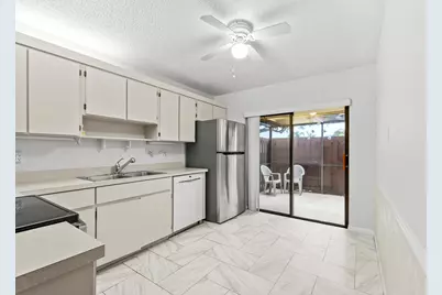 8019 SE Villa Circle, Hobe Sound, FL 33455 - Photo 5