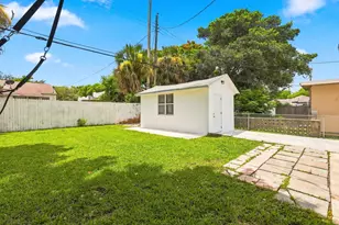 628 55th St, West Palm Beach, FL 33407 - Photo 5