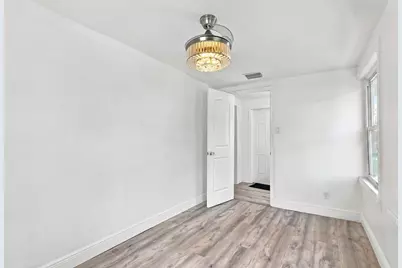 628 55th Street, West Palm Beach, FL 33407 - Photo 9