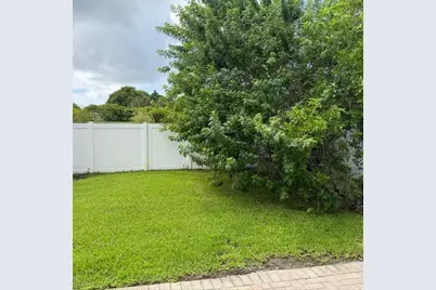 894 NE 191st Street, Miami, FL 33179 - Photo 29