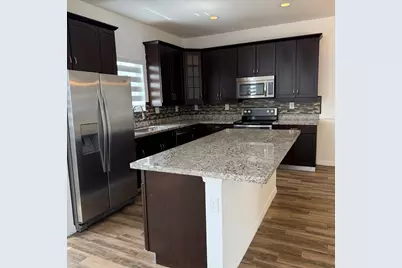 894 NE 191st Street, Miami, FL 33179 - Photo 5