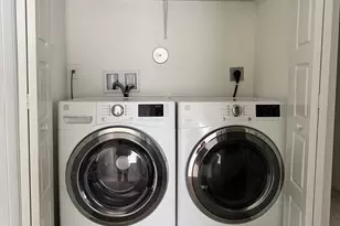 894 NE 191st St, Miami, FL 33179 - Photo 27