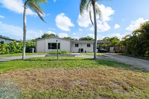 6530 Hayes St, Hollywood, FL 33024 - Photo 1