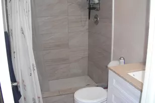 4169 SW 67th Ave, Davie, FL 33314 - Photo 15