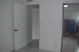 4169 SW 67th Ave, Davie, FL 33314 - Photo 17