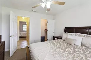 501 NW Colonial St, Port Saint Lucie, FL 34983 - Photo 13