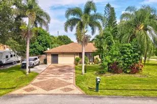 501 NW Colonial St, Port Saint Lucie, FL 34983 - Photo 1