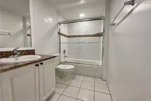 9517 Fontainebleau Blvd, Miami, FL 33172 - Photo 3