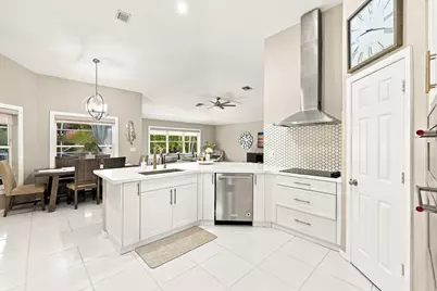 20369 Hacienda Court, Boca Raton, FL 33498 - Photo 17