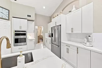 20369 Hacienda Court, Boca Raton, FL 33498 - Photo 13