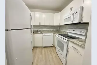 9517 Fontainebleau Boulevard #531-405, Miami, FL 33172 - Photo 1