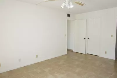 208 Foxtail Drive #D2, Greenacres, FL 33415 - Photo 25