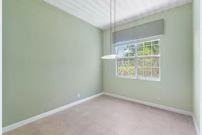 526 Commons Drive, Palm Beach Gardens, FL 33418 - Photo 13