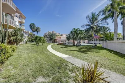 1967 S Ocean Boulevard #215-C, Lauderdale by the Sea, FL 33062 - Photo 17