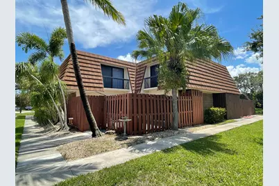 825 Center Street #8A, Jupiter, FL 33458 - Photo 5