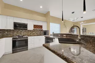 18453 Old Princeton Ln, Boca Raton, FL 33498 - Photo 15