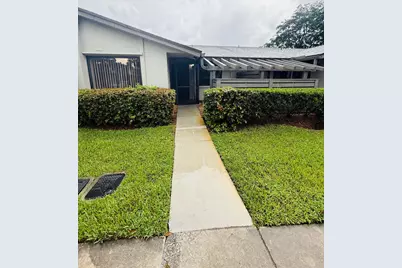 445 Lakeview Drive #3, Weston, FL 33326 - Photo 1