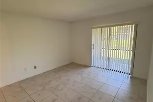 445 Lakeview Dr, Weston, FL 33326 - Photo 5
