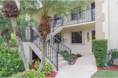 901 Pinecrest Circle #B, Jupiter, FL 33458 - Photo 1