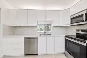 1025 SE 4th Ave, Dania Beach, FL 33004 - Photo 7