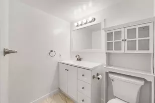 1025 SE 4th Ave, Dania Beach, FL 33004 - Photo 17