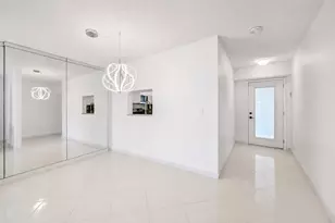 1025 SE 4th Ave, Dania Beach, FL 33004 - Photo 3